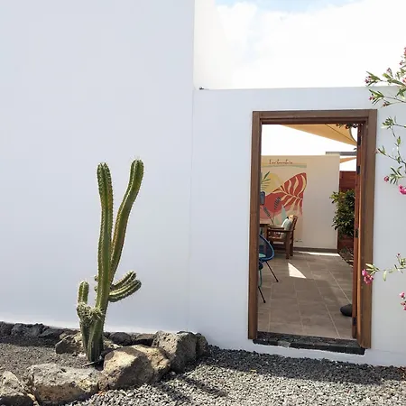 Casa Cocoon, Sun&freedom, 8 Mn From Beaches, Internet Fiber Apartment Lajares