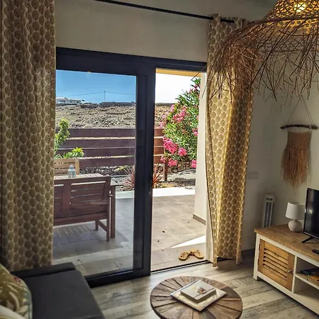 Casa Cocoon, Sun&freedom, 8 Mn From Beaches, Internet Fiber * Lajares