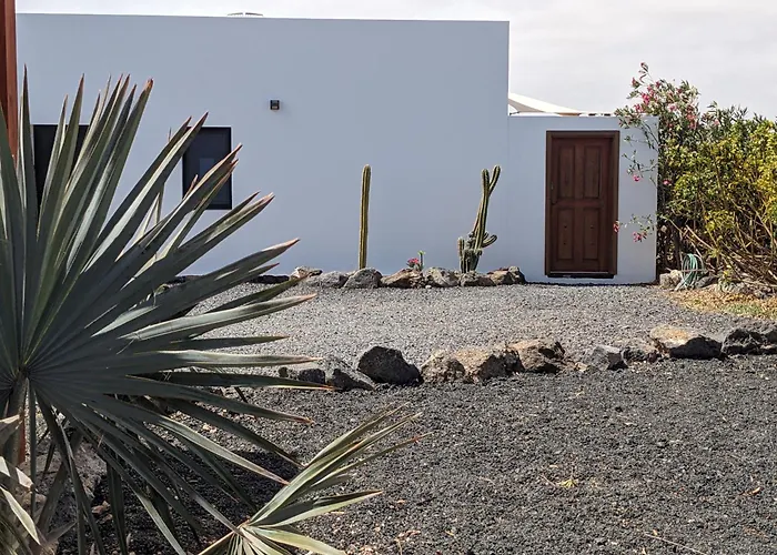 Casa Cocoon, Sun&freedom, 8 Mn From Beaches, Internet Fiber Lajares